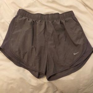 Nike Tempo Shorts, Grey Size M